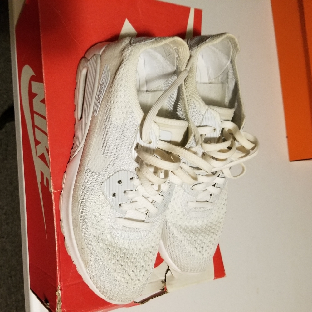 Women Nike sneakers